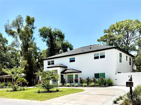 2655 Bay St, Sarasota, FL 34237
