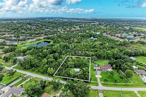 10907 Estates Del Sol Dr, Riverview, FL 33579 photo 21