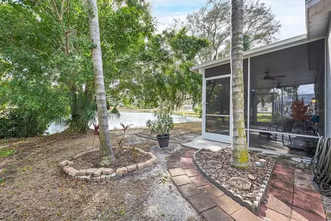 Exterior - 11302 3rd Ave E, Bradenton, FL 34212 photo 5 of 7