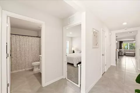 Entry Way - 12273 Mountain Island Trl, Parrish, FL 34219 photo 6 of 6