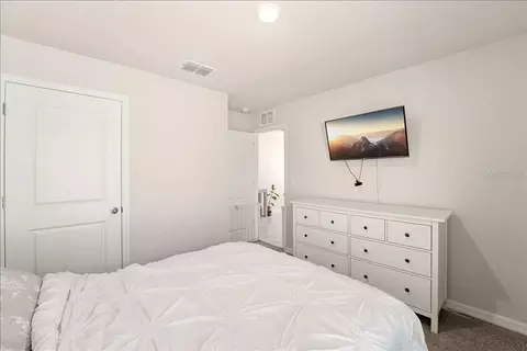 Bedroom - 12273 Mountain Island Trl, Parrish, FL 34219 photo 4 of 4