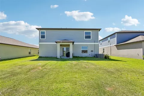 Exterior - 8807 Sunset Park Trl, Parrish, FL 34219 photo 3 of 5