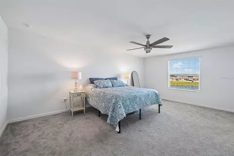 Bedroom - 8807 Sunset Park Trl, Parrish, FL 34219 photo 3 of 9