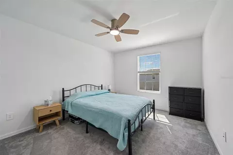 Bedroom - 8807 Sunset Park Trl, Parrish, FL 34219 photo 6 of 9