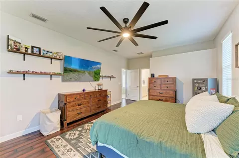 Bedroom - 9110 64th Ct E, Parrish, FL 34219 photo 3 of 3