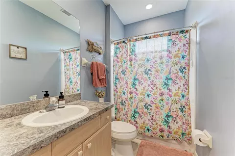 Bath - 9110 64th Ct E, Parrish, FL 34219 photo 5 of 5