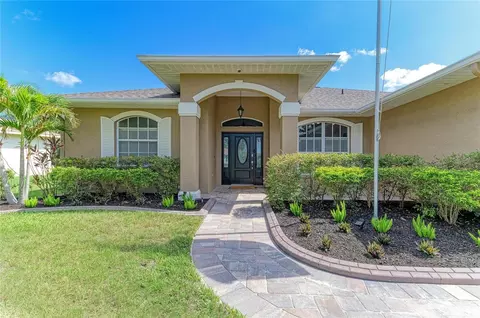 Exterior - 9110 64th Ct E, Parrish, FL 34219 photo 3 of 18