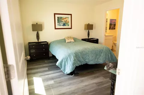 Bedroom - 10428 Flathead Dr, Parrish, FL 34219 photo 1 of 7