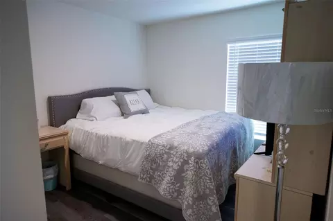 Bedroom - 10428 Flathead Dr, Parrish, FL 34219 photo 6 of 7