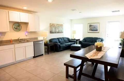 Entry Way - 10428 Flathead Dr, Parrish, FL 34219 photo 2 of 9
