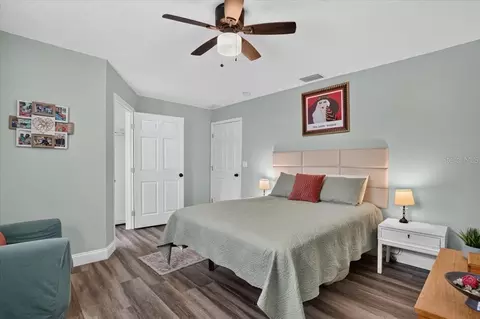 Bedroom - 11740 Darsey Rd, Parrish, FL 34219 photo 9 of 12