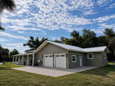 Exterior - 11740 Darsey Rd, Parrish, FL 34219 photo 3 of 20