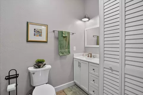 Bath - 11740 Darsey Rd, Parrish, FL 34219 photo 6 of 10