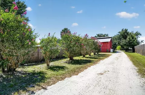 Exterior - 11740 Darsey Rd, Parrish, FL 34219 photo 9 of 18