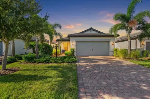 17726 Northwood Pl, Bradenton, FL 34202