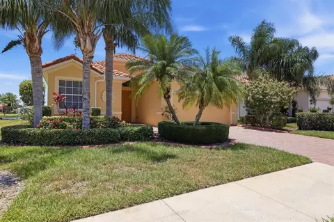 6755 41st Street Cir E, Sarasota, FL 34243