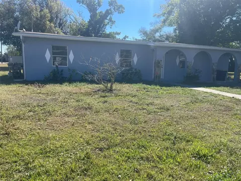 525 E Helen Ave, Punta Gorda, FL 33950