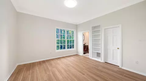 Bedroom - 916 Macewen Dr, Osprey, FL 34229 photo 2 of 5