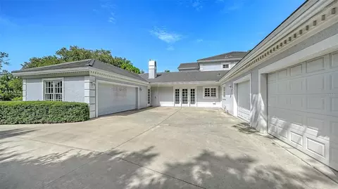 Exterior - 916 Macewen Dr, Osprey, FL 34229 photo 7 of 22