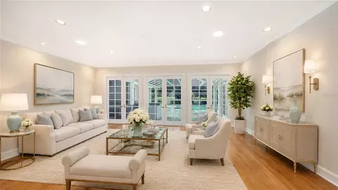 Living - 916 Macewen Dr, Osprey, FL 34229 photo 2 of 13
