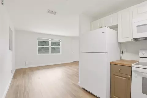 305 Joyce St, Edgewater, FL 32132 photo 13