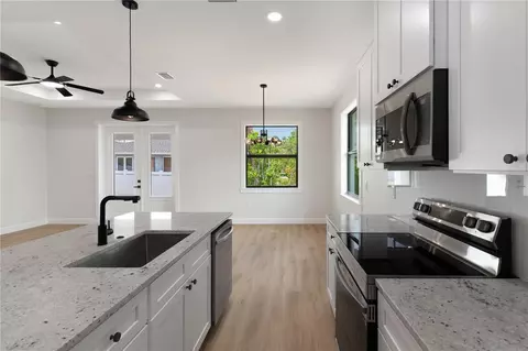 Other - 923 Cumberland Rd, Venice, FL 34293 photo 1 of 2