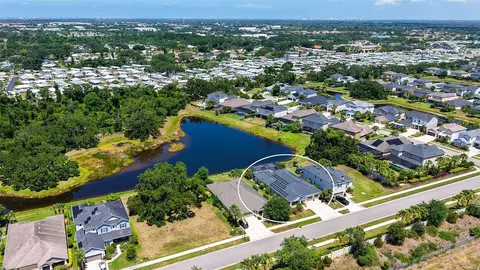 5873 Anise Dr, Sarasota, FL 34238
