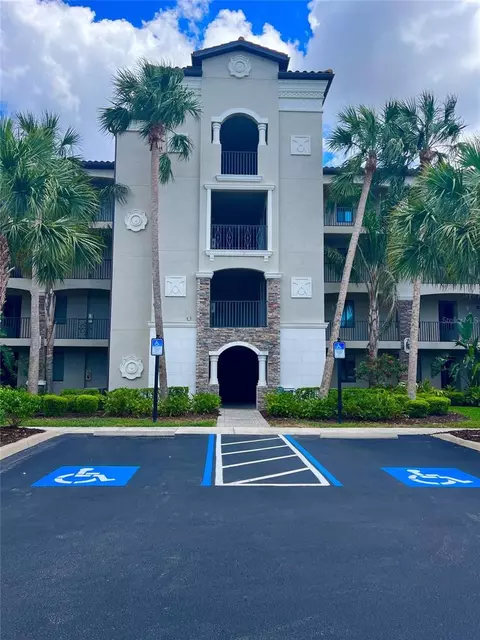17108 Vardon Ter #401, Bradenton, FL 34211