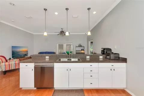 Kitchen - 11851 69th St E, Parrish, FL 34219 photo 7 of 8