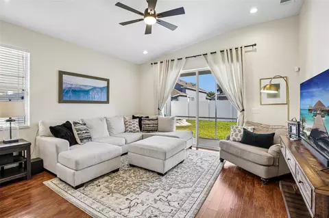 Living - 4907 58th Ter E, Bradenton, FL 34203 photo 2 of 3