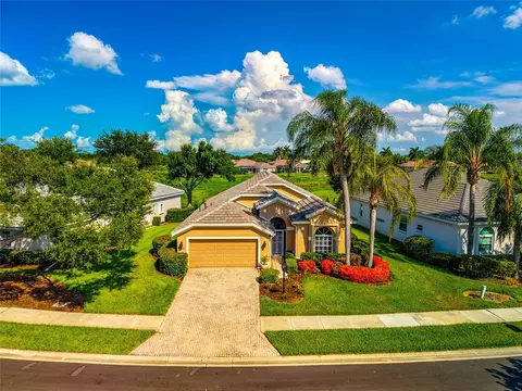 5133 Flagstone Dr, Sarasota, FL 34238