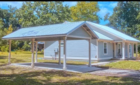 Other - 3109 E Bryant Ave, Bell, FL 32619 photo 1 of 8