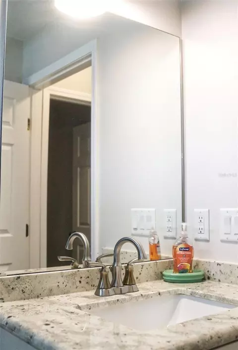 Bath - 3109 E Bryant Ave, Bell, FL 32619 photo 4 of 4