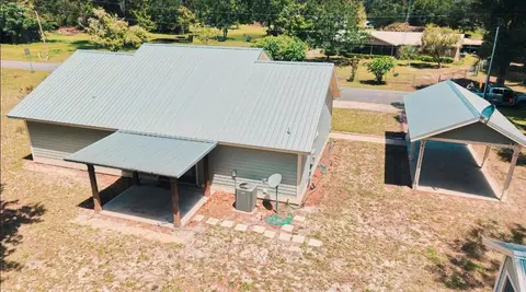 Exterior - 3109 E Bryant Ave, Bell, FL 32619 photo 7 of 7