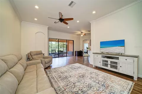 Living - 316 Star Shell Dr, Apollo Beach, FL 33572 photo 4 of 6