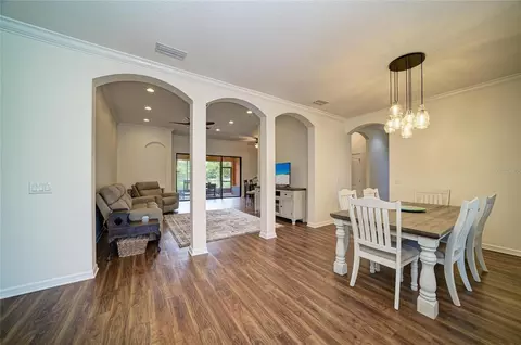 Dining - 316 Star Shell Dr, Apollo Beach, FL 33572 photo 1 of 5