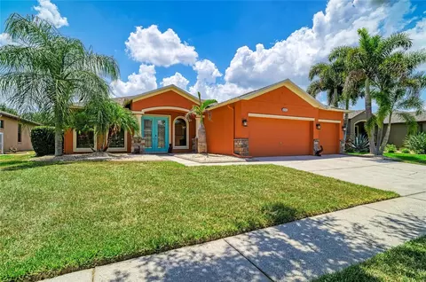 Exterior - 316 Star Shell Dr, Apollo Beach, FL 33572 photo 1 of 10