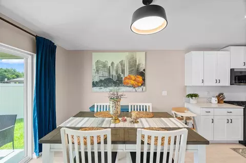 Dining - 13608 Sunset Sapphire Ct, Parrish, FL 34219 photo 2 of 3