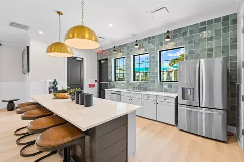 Kitchen - 13608 Sunset Sapphire Ct, Parrish, FL 34219 photo 4 of 4