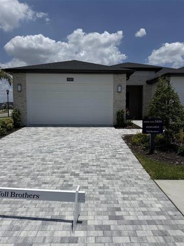 5889 Windbreak Ct, Apollo Beach, FL 33572