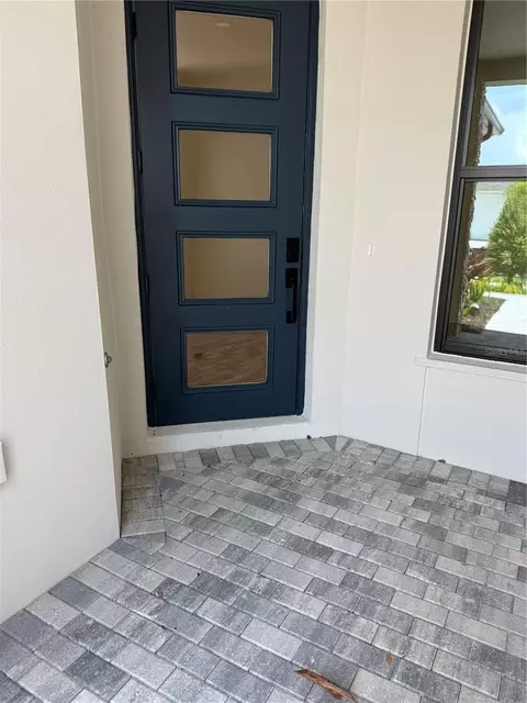 5889 Windbreak Ct, Apollo Beach, FL 33572 photo 2