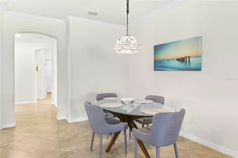 Dining - 12192 Amica Loop, Venice, FL 34293 photo 2 of 3