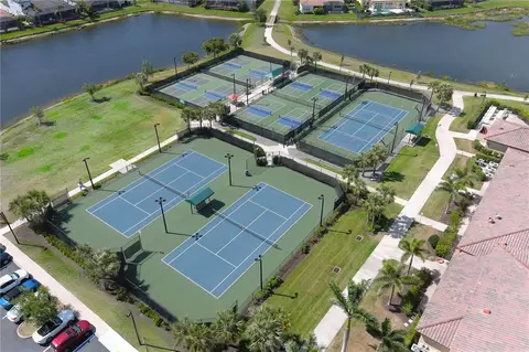 View/Area - 12192 Amica Loop, Venice, FL 34293 photo 10 of 13