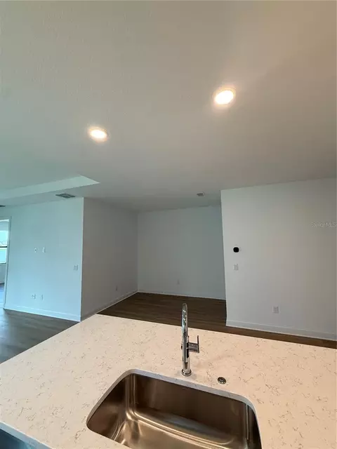 Undisclosed, Apollo Beach, FL 33572 photo 12