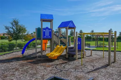 View/Area - 12672 Fontana Loop, Bradenton, FL 34211 photo 10 of 21
