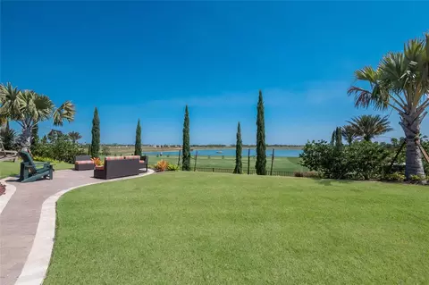 Exterior - 12672 Fontana Loop, Bradenton, FL 34211 photo 18 of 20