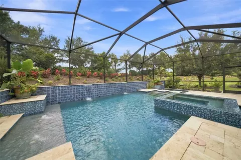 Exterior - 12672 Fontana Loop, Bradenton, FL 34211 photo 6 of 20