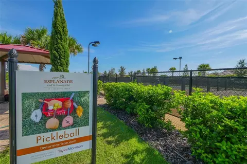 View/Area - 12672 Fontana Loop, Bradenton, FL 34211 photo 11 of 21