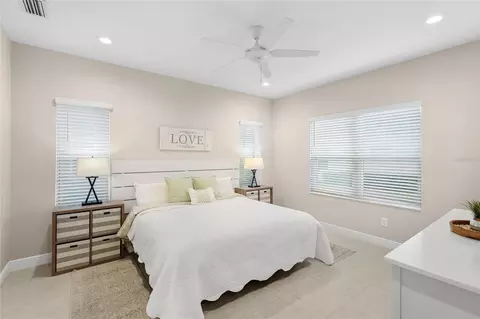Bedroom - 10601 Falling Leaf Ct, Parrish, FL 34219 photo 1 of 9