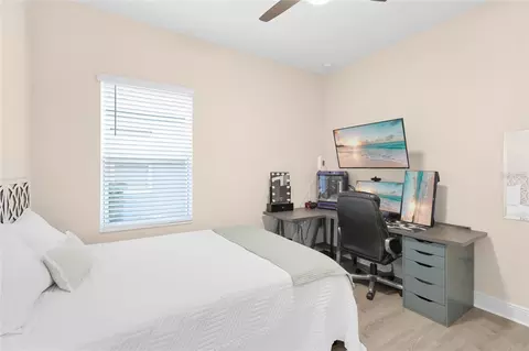 Bedroom - 10601 Falling Leaf Ct, Parrish, FL 34219 photo 5 of 9